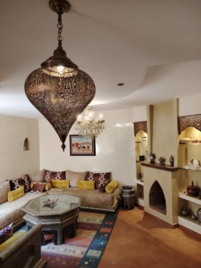 Authentic Apartment Riad Style in Gueliz for Family